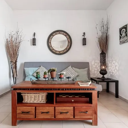 New Era Menigos 112 Appartamento