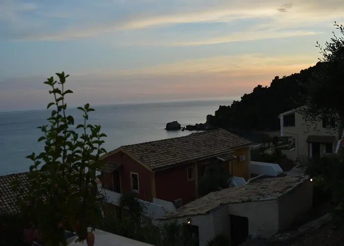 דירה New Era Menigos 112